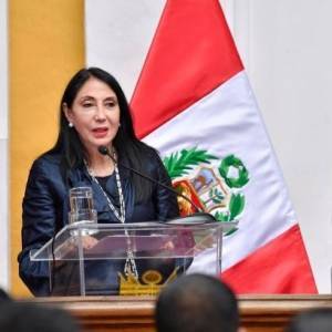 Глава МИД Перу уходит в отставку из-за вакцинации вне очереди - reporter-ua.com - Китай - Глава - Перу