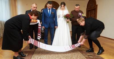OpenDataBot: за 30 лет количество браков в Украине сократилось в три раза - focus.ua
