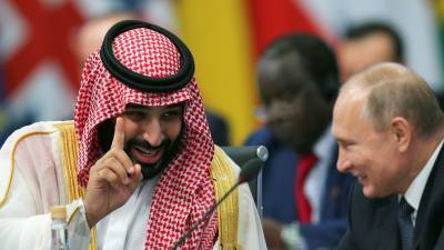 Владимир Путин - Бен Аль-Саудый - Путин переговорил с наследным принцем Саудовской Аравии - gazeta.ru - Россия - Саудовская Аравия