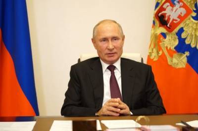 Владимир Путин - Путин поручил изучить эффективность вакцин в отношении новых штаммов - aif.ru - Россия