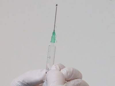 В Греции мужчине поставили прививку от коронавируса — он умер через 8 минут - rosbalt.ru - Греция - Ираклион