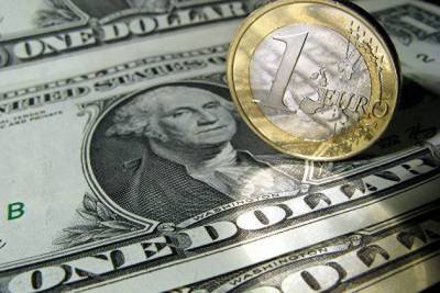 Доллар дешевеет к евро и укрепляется к иене - smartmoney.one - Москва - Сша