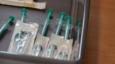Кацунобу Като - В Японии уничтожат миллионы доз вакцины Pfizer - vesti.ru - Япония