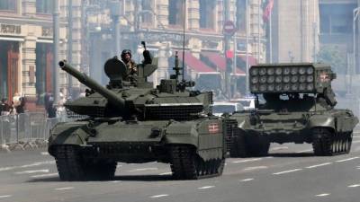 Владимир Путин - Дмитрий Песков - В Кремле заявили, что парад Победы в 2021 году обязательно состоится - 5-tv.ru - Россия