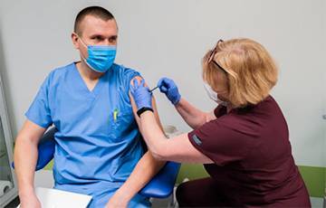 Адам Недзельский - В Польше уже 1,5 миллиона человек получили вакцину от коронавируса - charter97.org - Польша