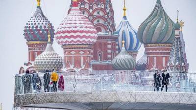 Сергей Собянин - Собянин описал портрет типичного туриста 2020 года в Москве - iz.ru - Россия - Москва - Израиль