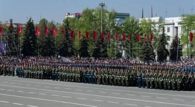 Дмитрий Песков - Кремль пообещал провести Парад Победы в 2021 году - actualnews.org - Россия
