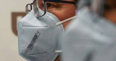 Во Франции создали маску, которая уничтожает коронавирус - tsn.ua - Франция