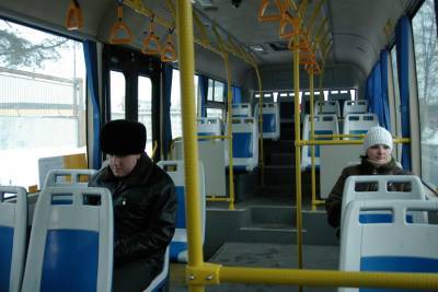 Петербург из-за коронавируса недополучил автобусы и троллейбусы - neva.today - Санкт-Петербург