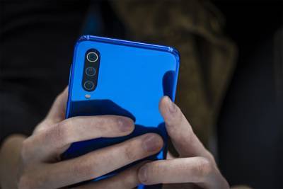 Xiaomi возглавила рынок смартфонов в России - lenta.ru - Россия
