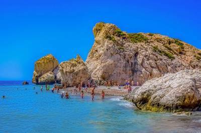 Кипр будет еженедельно пересматривать требования к туристам - aif.ru - Россия - Кипр