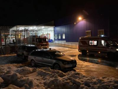 В Словакии мужчина совершил двойное убийство и захватил заложницу в супермаркете - unn.com.ua - Украина - Киев - Словакия