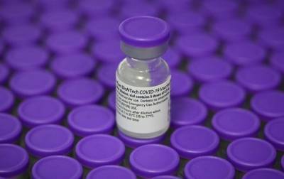 Африканский штамм COVID на две трети снижает эффективность вакцин - korrespondent.net