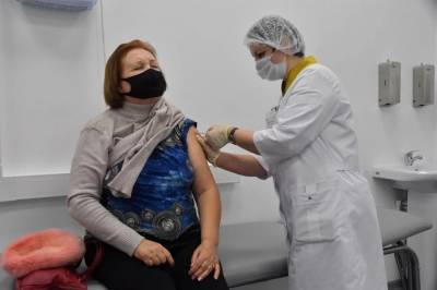 Почти половина украинцев готова отказаться от вакцинации против коронавируса - news-front.info - Украина
