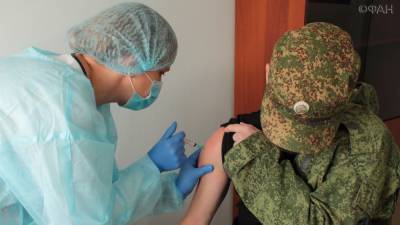 Крымские таможенники поставили первые прививки от COVID-19 - riafan.ru - Симферополь