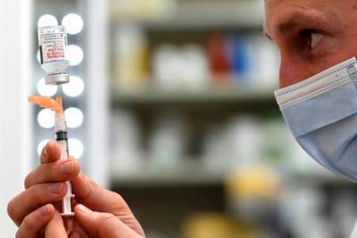 В штате Нью-Йорк умерли 23 человека после вакцинации от коронавируса - lenta.ru - Сша - штат Нью-Йорк