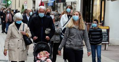 В Чехии обязали носить две маски одновременно в общественных местах - tsn.ua - Чехия