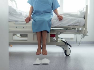 В январе количество госпитализаций с COVID-19 снизилось почти на 30% – Нацслужба здоровья Украины - gordonua.com - Украина