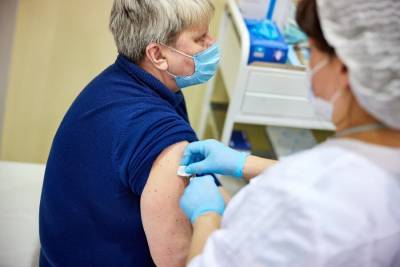 Оксана Драпкина - Главный терапевт РФ назвала побочные эффекты вакцинации от COVID-19 - m24.ru - Россия