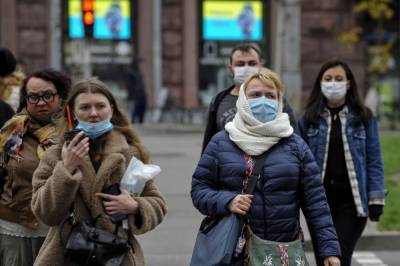 Виталий Кличко - За сутки COVID-19 заразились почти 300 киевлян: статистика на 2 февраля - newsone.ua - Украина - Киев