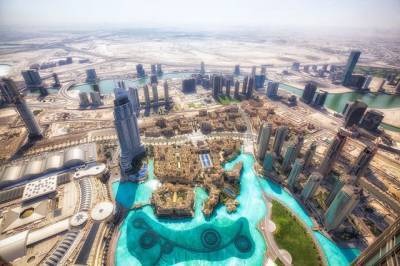 ОАЭ вновь расширяют ограничения для туристов - aif.ru - Эмираты