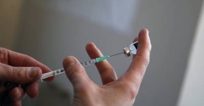 В понедельник вакцинацию от Covid-19 завершили 1100 человек - rus.delfi.lv - Латвия