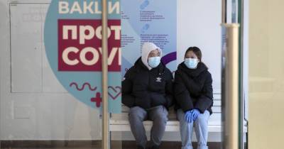 В России отчитались о регистрации третьей собственной вакцины от COVID-19 - tsn.ua - Россия