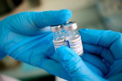Начались испытания комбинации вакцин «Спутник V» и AstraZeneca - lenta.ru