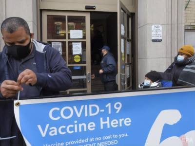 В мире сделали более 202 млн прививок от коронавируса – данные Bloomberg - gordonua.com - Англия - Китай - Мальдивы - Израиль - Эмираты
