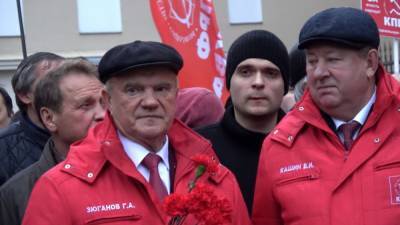 князь Владимир - Коммунисты не будут проводить акцию 23 февраля в Москве - svoboda.org - Россия - Москва