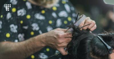 Немецкий парикмахер выставил на аукцион первую стрижку после 10-недельного локдауна. Финальная стоимость лота — 422 евро - hromadske.ua - Украина