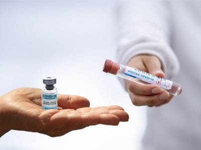Максим Степанов - Украина договорилась о получении 15 млн доз вакцины от коронавируса NovaVax - rosbalt.ru