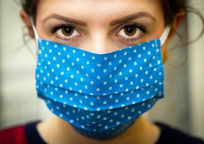 В Чехии тряпочные маски перестанут считаться эффективной защитой от коронавируса - vinegret.cz - Чехия
