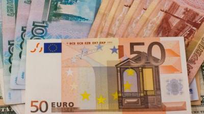Максим Чирков - Почему не стоит беспокоиться из-за роста евро? — объясняет экономист - 5-tv.ru