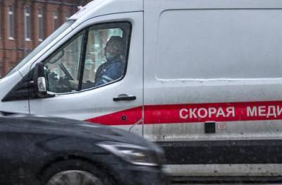 В Кызыле при столкновении микроавтобуса с легковой машиной пострадали 11 детей - argumenti.ru - республика Тыва - Кызыл