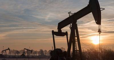 Цена нефти Brent превысила 66 долларов за баррель - ren.tv - Лондон - штат Техас