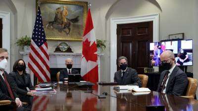 Джон Байден - Байден и Трюдо обсуждают «перезагрузку» американо-канадских отношений - golos-ameriki.ru - Канада