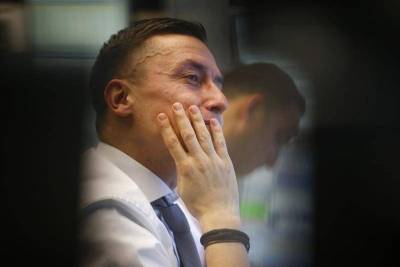 Борис Джонсон - Европейские рынки акций завершили торги вторник без единой динамики - smartmoney.one - Англия - с. Reuters