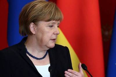 Ангела Меркель - Ангела Меркель заявила о третьей волне пандемии коронавируса в Германии - versia.ru