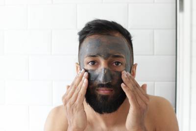 Как мужчине ухаживать за своей кожей: советы дерматологов - 24tv.ua