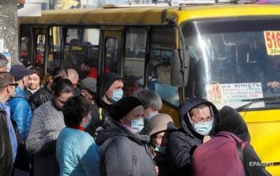 В Украине запретили пассажирские перевозки в красных зонах карантина - korrespondent.net - Киев