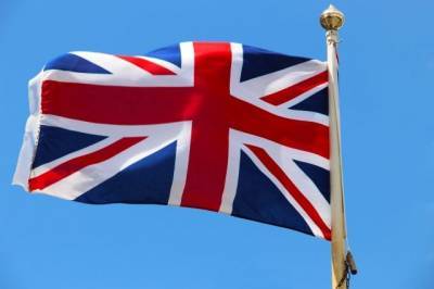 Власти Великобритании могут открыть страну для туристов в мае - aif.ru - Англия - Лондон