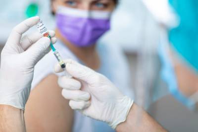 Вакцинация от COVID-19 уменьшает риск госпитализации более чем на 80% - 24tv.ua - Англия - Шотландия - county Johnson