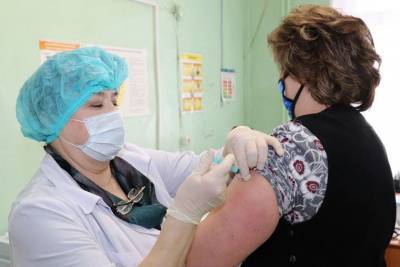 Свыше 45 тысяч жителей Тверской области получили вакцину от COVID-19 - tverigrad.ru - Тверская обл.