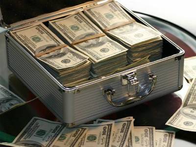 Российские компании стали активнее скупать валюту - rosbalt.ru - Россия