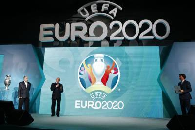 УЕФА намерен провести Евро-2020 в 12 городах - sport.ru - Россия - Финляндия - Дания - Бельгия