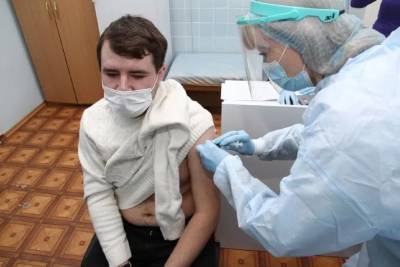 В Украине уже второй день идет вакцинации от коронавируса: какие области получили препарат - narodna-pravda.ua - Киев