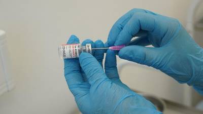 Джордж Мейсон - Биолог оценила эффективность вакцин «КовиВак» и «Спутник V» - iz.ru - Израиль