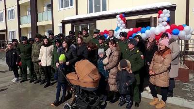 В Чеченской республике почти 100 семей военнослужащих решили квартирный вопрос - 1tv.ru - республика Чечня - район Шатойский