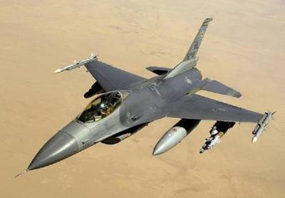 Bloomberg: ВВС США нанесли ракетный удар по Сирии - argumenti.ru - Сирия - Сша - Ирак
